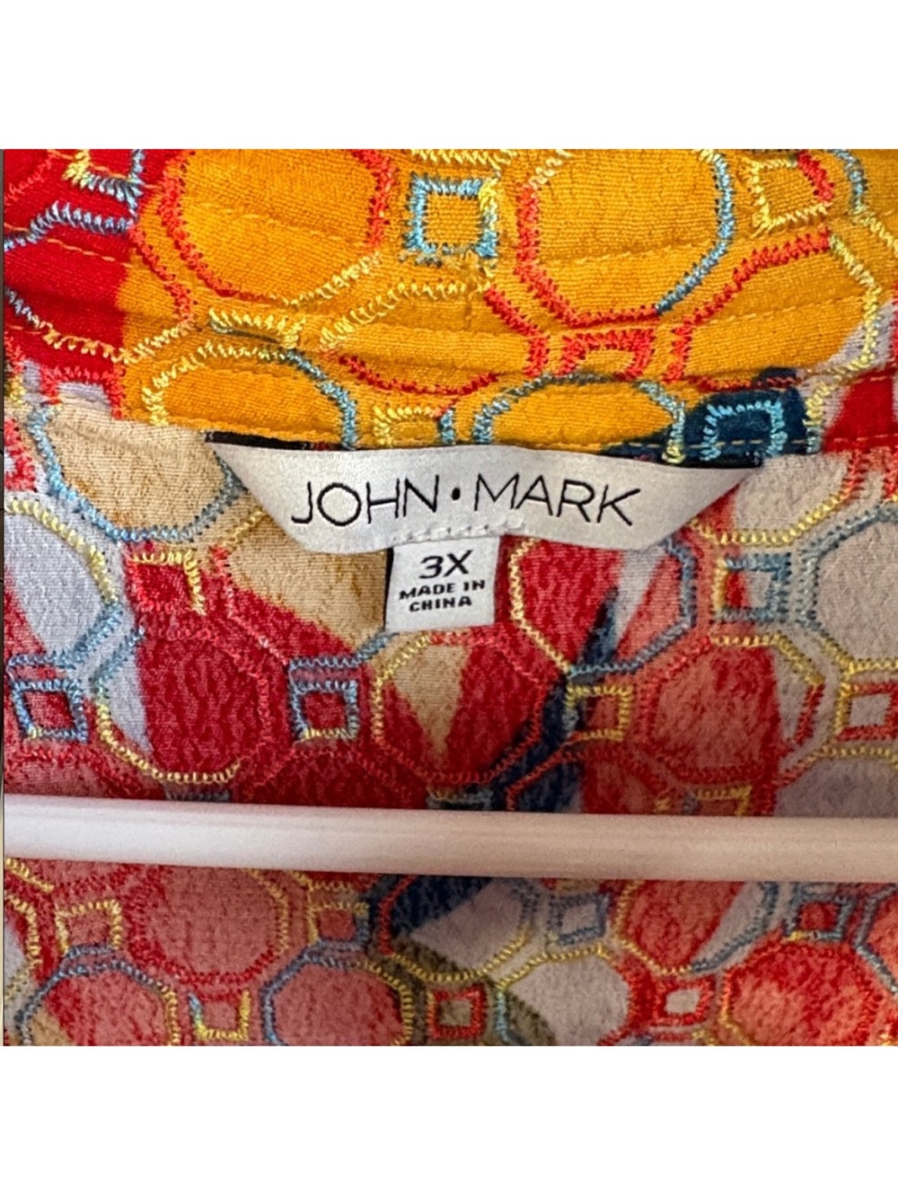 EUC John Mark Embroidered Button
Front Wired Collar Top Size 3X - Picture 2 of 11